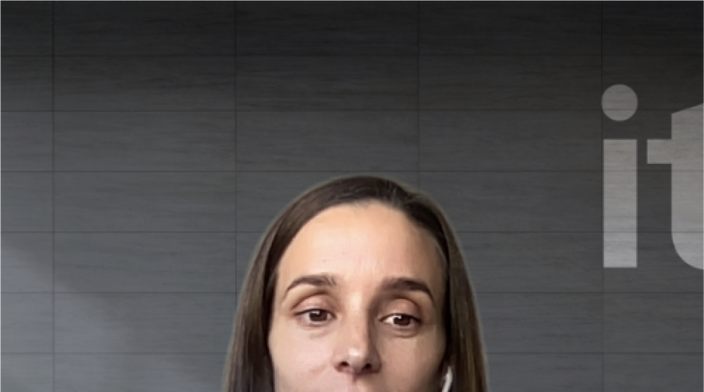 Antonella Iselli is a Latin-American woman in her 40's with brown hair.