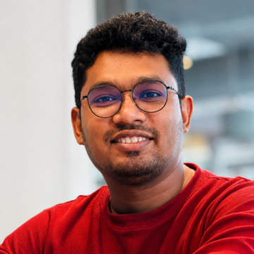 Headshot of Rashed Hossain